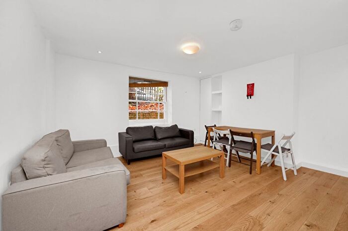 3 Bedroom Flat To Rent In St. John's Grove, Upper Holloway, N19