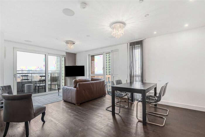 3 Bedroom Flat To Rent In Marner Point, Jefferson Plaza, Tower Hamlets, London, E3