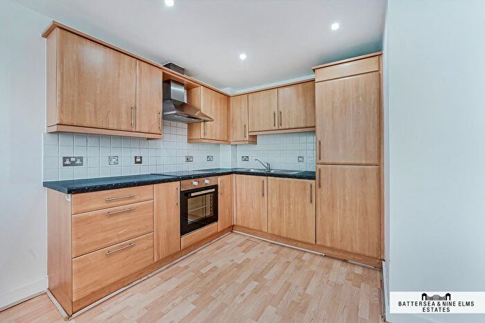 1 Bedroom Flat For Sale In Ferndale Road, London, SW9