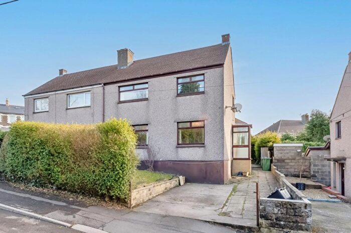3 Bedroom Semi-Detached House For Sale In New Road, Garndiffaith, NP4