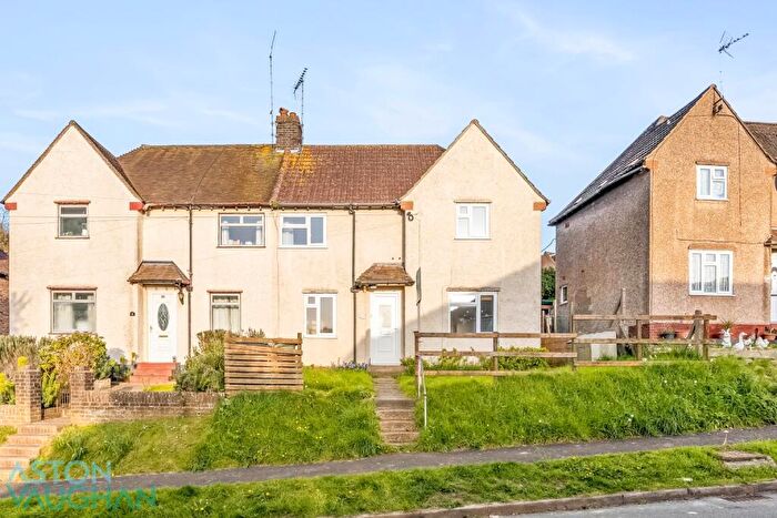 5 Bedroom Semi-Detached House To Rent In Hillside, Brighton, BN2