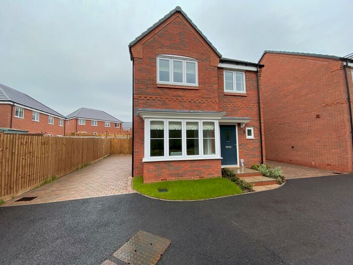3 Bedroom Detached House To Rent In Badgers Retreat, Kidderminster, DY10