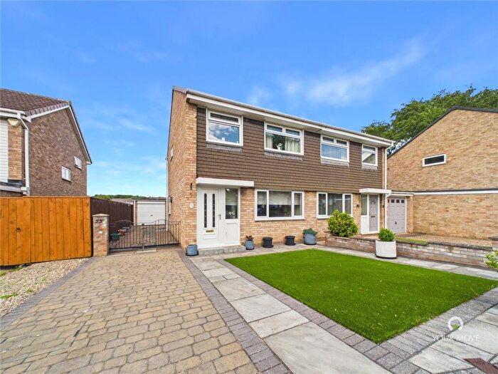 3 Bedroom Semi-Detached House For Sale In Fountains Close, Biddick, Tyne And Wear, NE38
