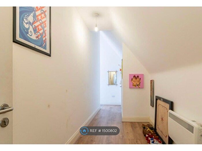 1 Bedroom Flat To Rent In The Brooks, Smethwick, B66