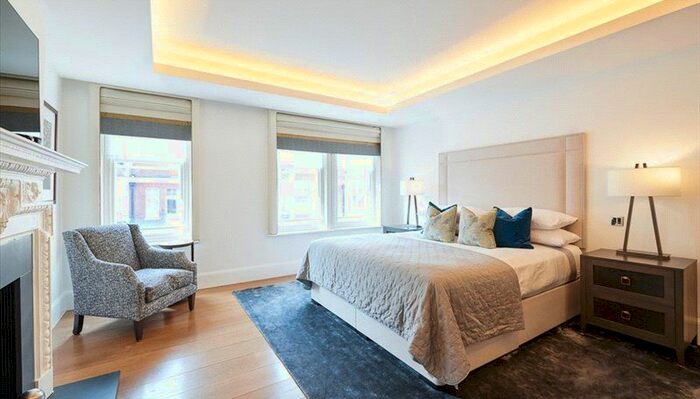 1 Bedroom Flat To Rent In Duke Street, Mayfair, W1K