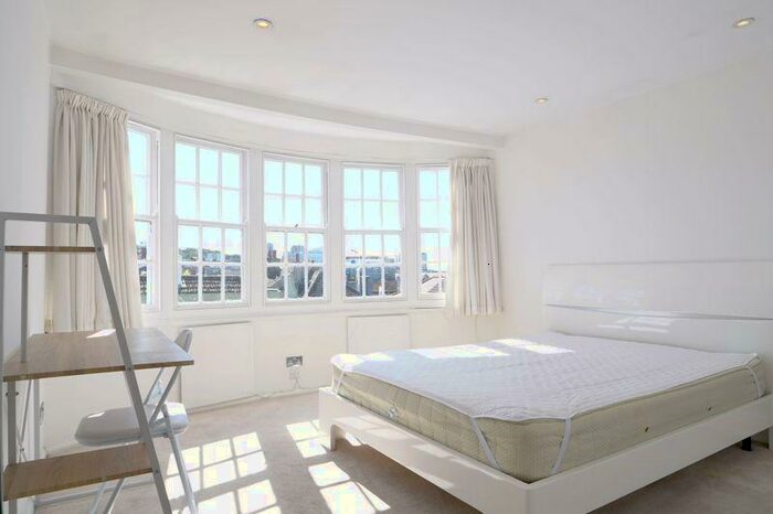 3 Bedroom Maisonette To Rent In Trafalgar Lane, Brighton, BN1