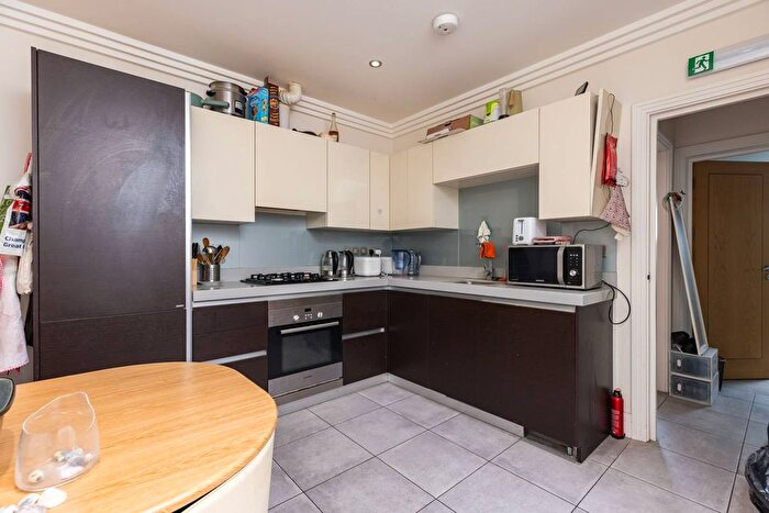 4 Bedroom Property To Rent In Lotus Mews, Holloway, London, N19