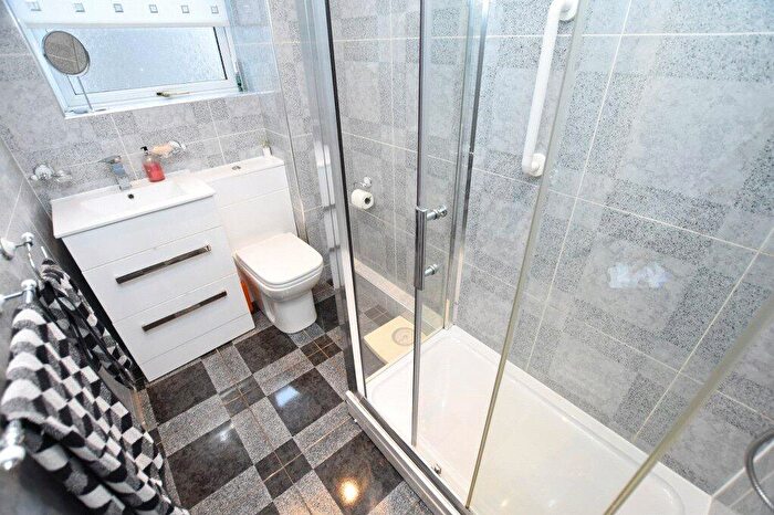 2 Bedroom Terraced House For Sale In Campbell Street, Renfrew, Renfrewshire, PA4
