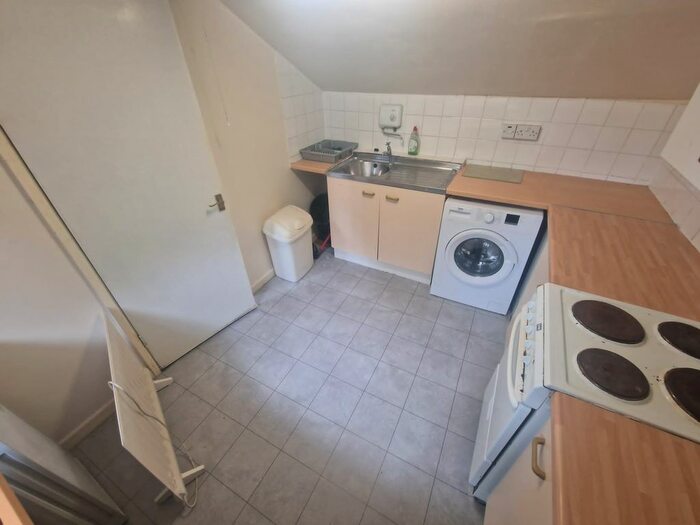 1 Bedroom Studio To Rent In Monument Road, Ladywood, Birmingham, B16
