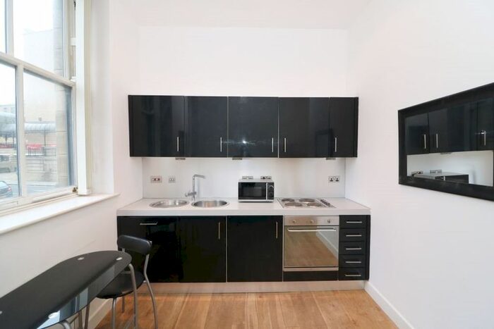 Studio To Rent In Hanover House, Little Germany, BD1