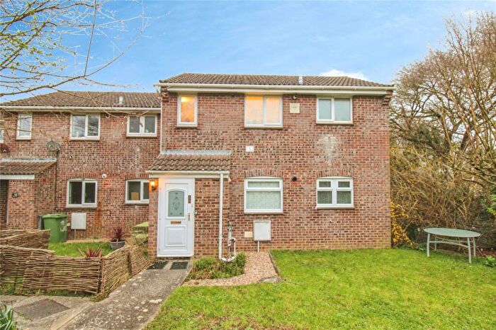 1 Bedroom Apartment For Sale In Alderton Way, Trowbridge, BA14