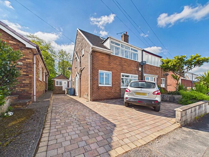 3 Bedroom Semi-Detached House For Sale In Brookfield Road, Upholland, WN8