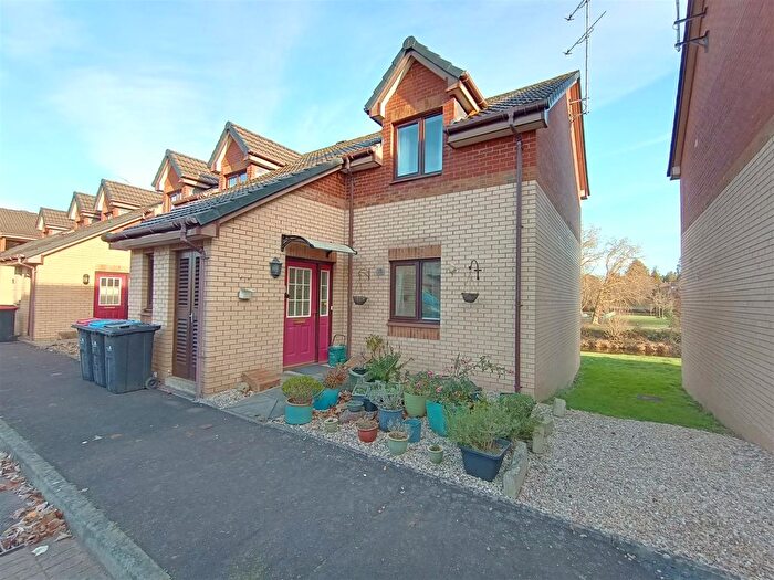 2 Bedroom Flat For Sale In Kirkpatrick Meuse, Dumfries, DG2