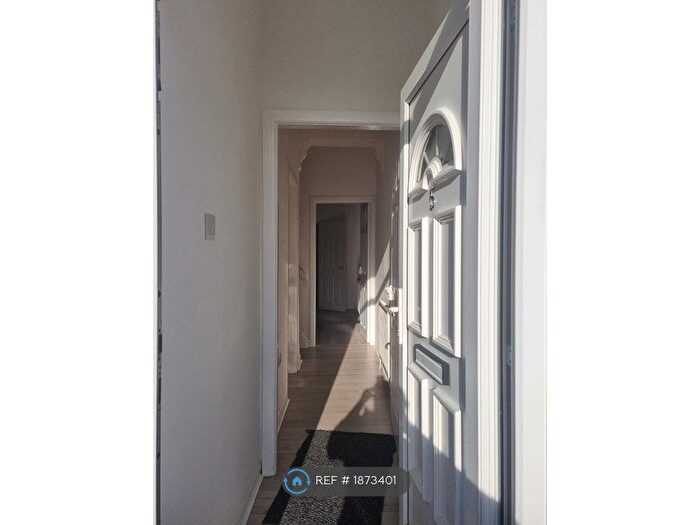 2 Bedroom Terraced House To Rent In Stanton Street, Manchester, M11