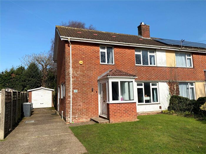 3 Bedroom Semi Detached House For Sale In Poole Lane, Kinson, Bournemouth, Dorset, BH11