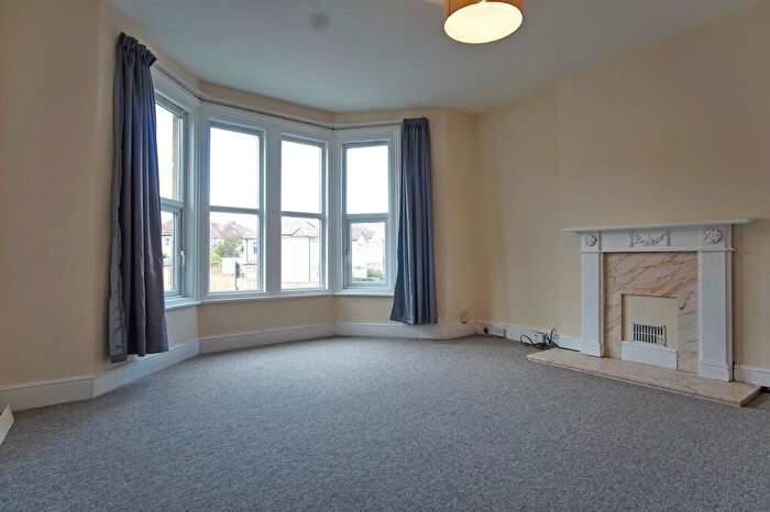 3 Bedroom Flat To Rent In Filton Avenue, Horfield, BS7