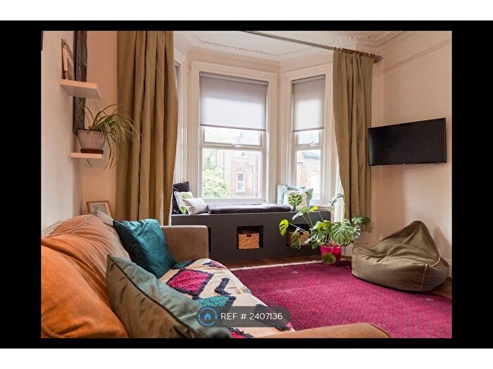 2 Bedroom Flat To Rent In Croxteth Grove, Liverpool, L8