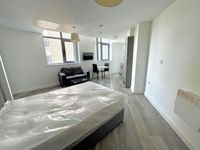 Studio To Rent In Leigh Street, Liverpool, L1