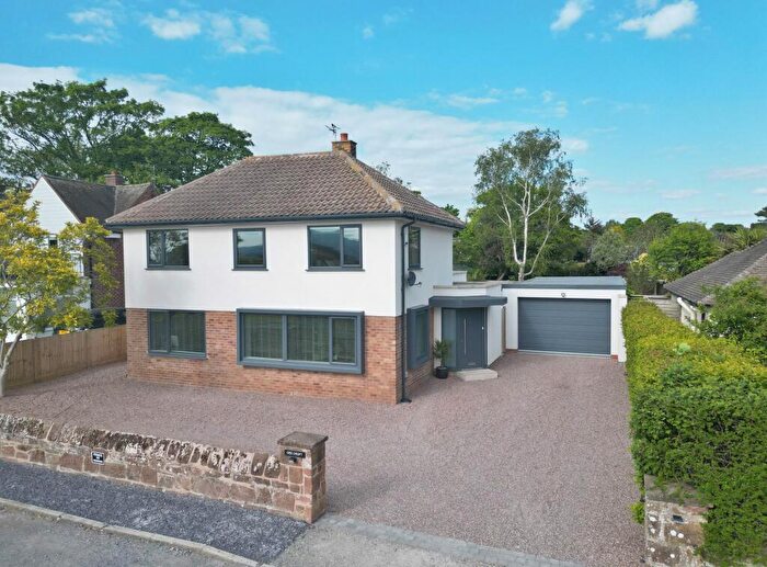 4 Bedroom Detached House For Sale In The Parade, Parkgate, CH64