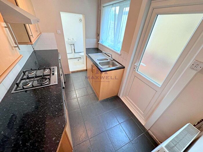 2 Bedroom End Of Terrace House To Rent In Charlotte Street, Sittingbourne, ME10