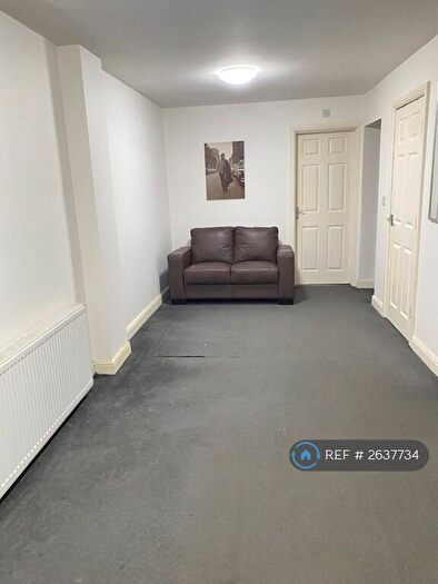 2 Bedroom Flat To Rent In Sheffield, Sheffield, S1