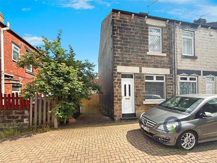 2 Bedroom Terraced House For Sale In Wall Street, Barnsley, South Yorkshire, S70