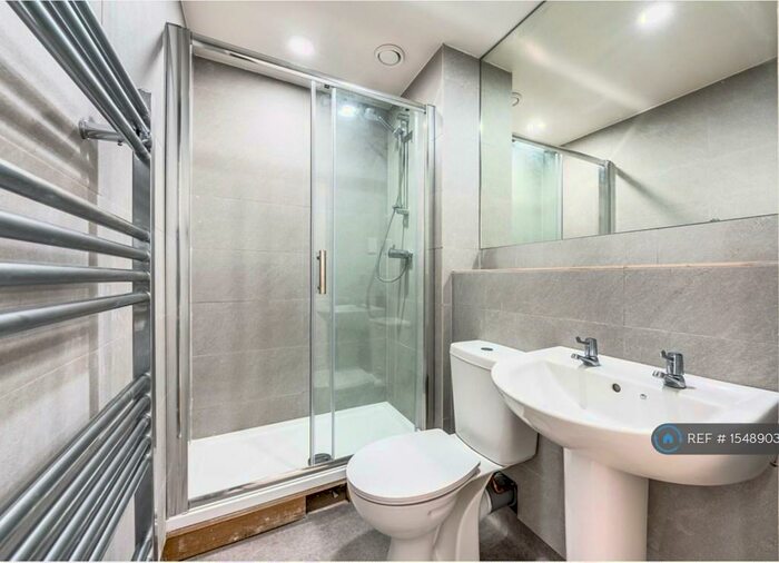 4 Bedroom Flat To Rent In Greenhill Road, Winchester, SO22
