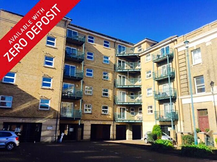 2 Bedroom Apartment To Rent In Neptune House, Ocean Village, SO14