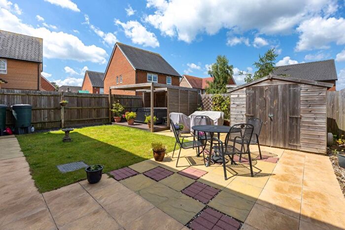 4 Bedroom Detached House For Sale In Pine Way, Willesborough, Ashford, TN24