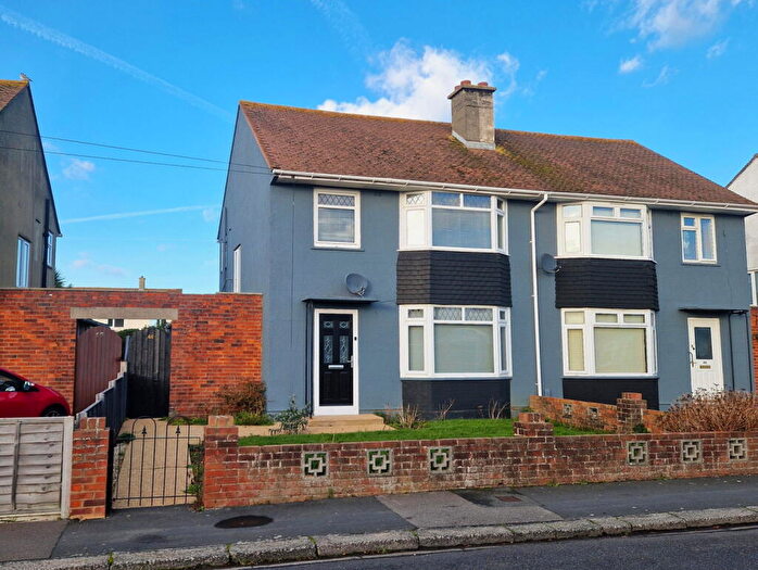 3 Bedroom Semi Detached House For Sale In Brookers Lane, Gosport, PO13