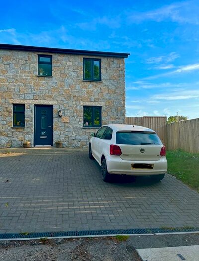 3 Bedroom Semi-Detached House For Sale In Vicarage Gate, St Erth, TR27