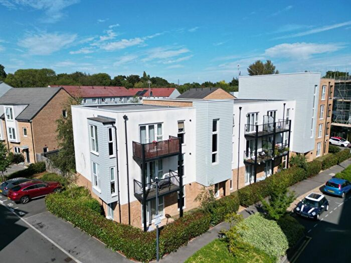 2 Bedroom Apartment To Rent In Surrey, KT15