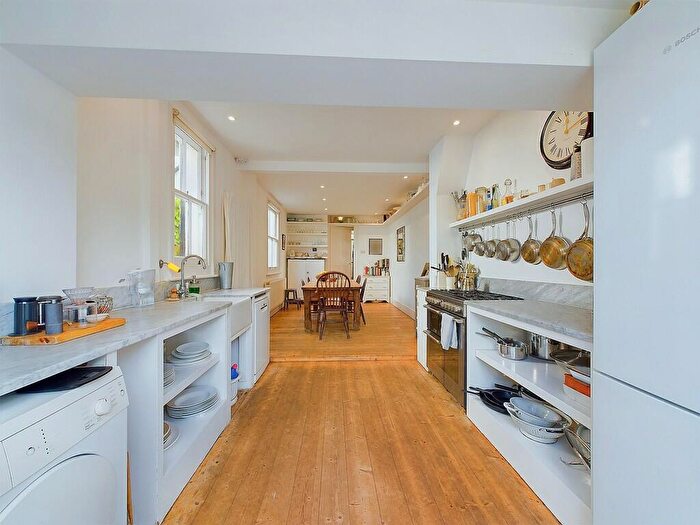 4 Bedroom Terraced House To Rent In Walsingham Road, Hove, BN3