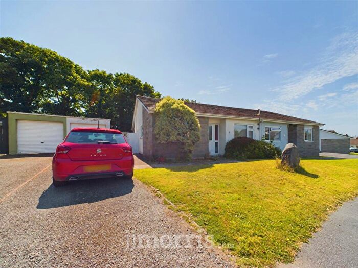3 Bedroom Semi-Detached Bungalow For Sale In Maes Dyfed, St. Davids, Haverfordwest, SA62