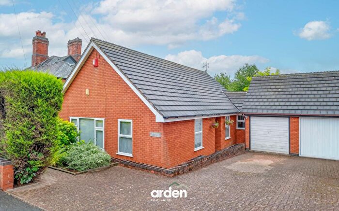 2 Bedroom Detached Bungalow For Sale In New Road, Bromsgrove, B60