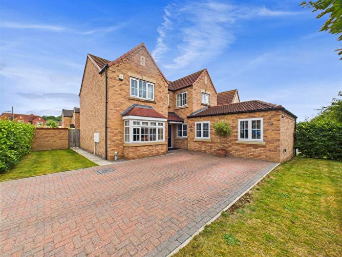 5 Bedroom Detached House For Sale In Chatsworth Drive, Elloughton, HU15
