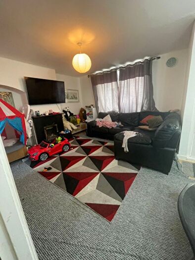 2 Bedroom Terraced House To Rent In Rugby Road, Dagenham, RM9