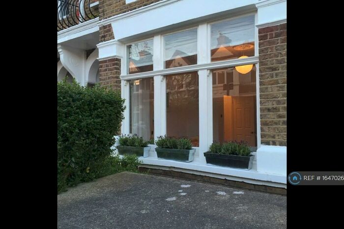 2 Bedroom Flat To Rent In Kensal Rise, London, NW10