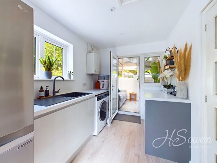 4 Bedroom Detached House For Sale In Marlborough Avenue, Torquay, TQ1