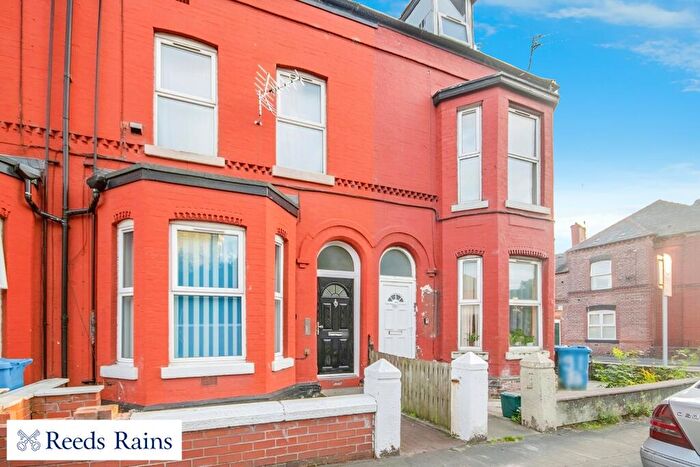2 Bedroom Apartment To Rent In Lower Seedley Road, Salford, Greater Manchester, M6