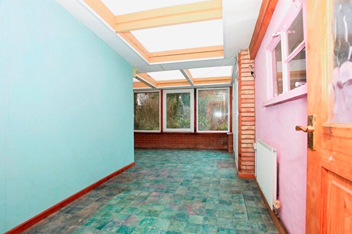 2 Bedroom Detached House For Sale In North Fen Road, Glinton, Peterborough, PE6