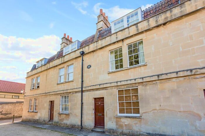 1 Bedroom Flat To Rent In Walcot Street, Bath, BA1