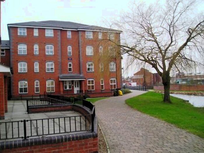 2 Bedroom Flat To Rent In Drapers Fields, Canal Basin, Coventry, CV1