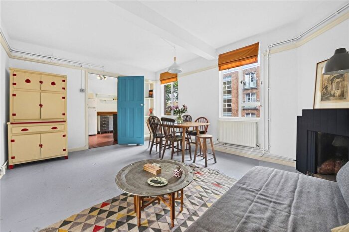 3 Bedroom Flat For Sale In Margery Street, London, WC1X
