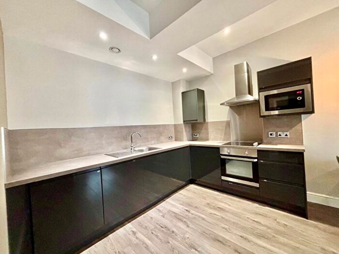 1 Bedroom Apartment To Rent In Reliance House, Water Street, L2