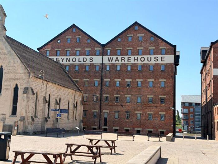 2 Bedroom Apartment For Sale In The Docks, Gloucester, GL1