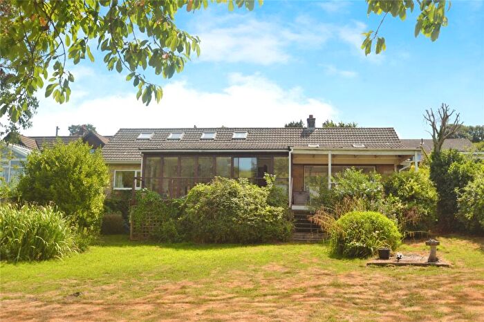 4 Bedroom Bungalow For Sale In Mountfield Road, Wroxall, Ventnor, PO38