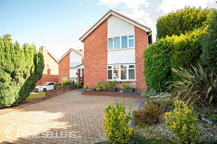 3 Bedroom Detached House For Sale In Grange Park, Albrighton, Wolverhampton, Shropshire, WV7