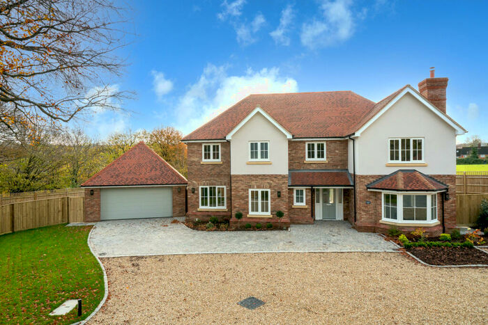 5 Bedroom House To Rent In Okeford End, Tring, HP23