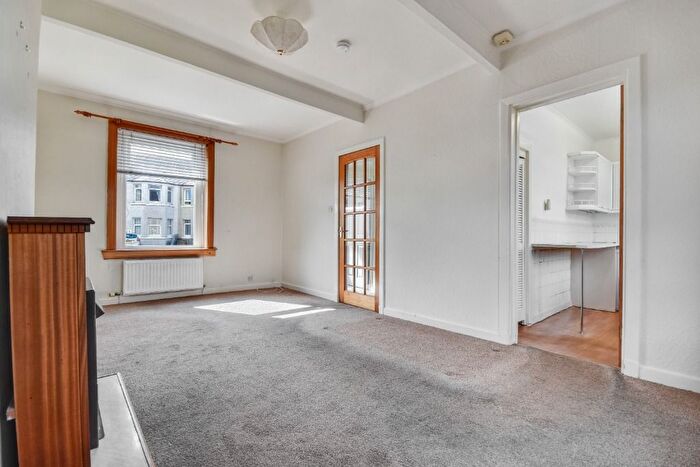 3 Bedroom Semi-Detached House For Sale In Dunlop Street, Inverclyde, Greenock, PA16
